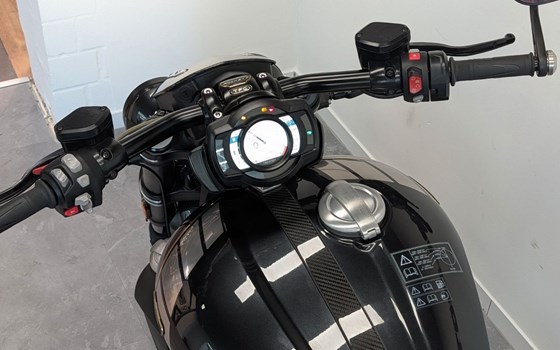 Gebrauchtmotorrad Triumph Rocket 3 TFC - Bild 4