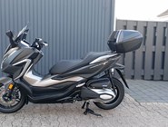 Honda Forza 350