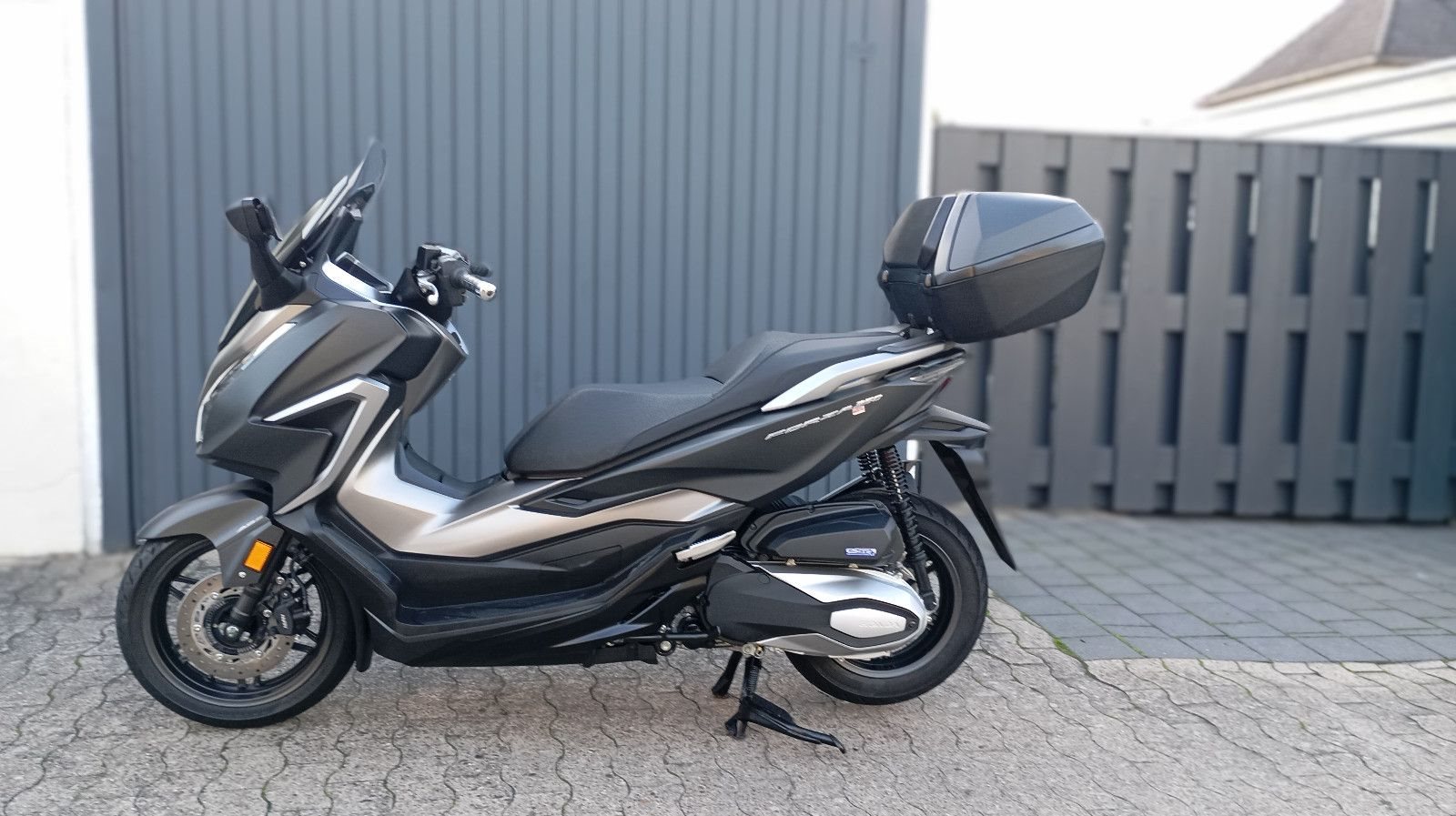 Honda Forza 350