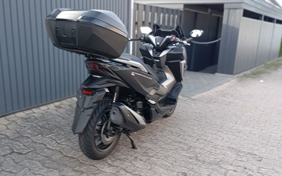 Gebrauchtmotorrad Honda Forza 350 - Bild 15