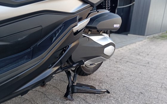 Gebrauchtmotorrad Honda Forza 350 - Bild 5