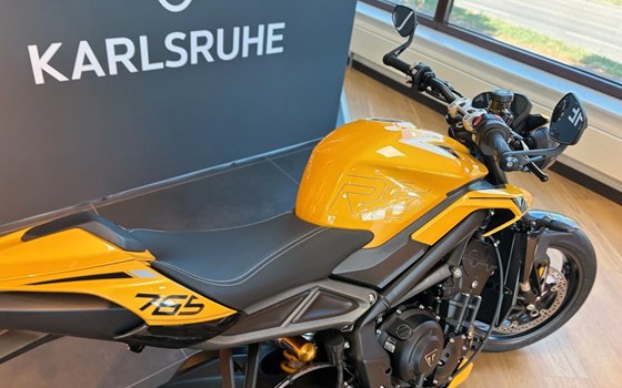 Gebrauchtmotorrad Triumph Street Triple RS - Bild 13
