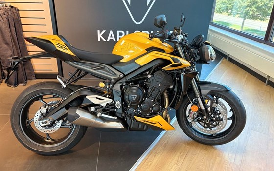 Gebrauchtmotorrad Triumph Street Triple RS - Bild 17