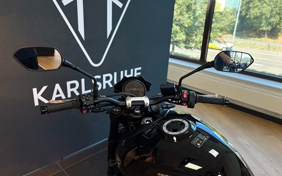 Gebrauchtmotorrad Triumph Trident 800 - Bild 10