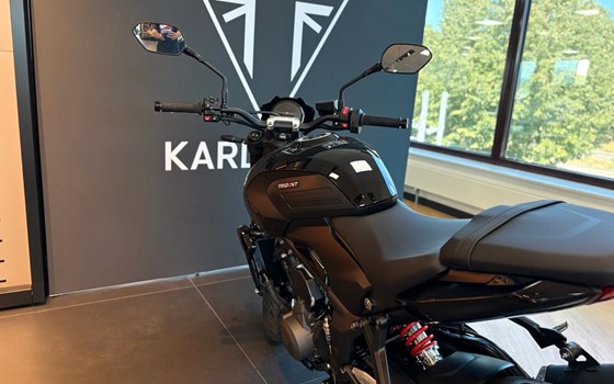 Gebrauchtmotorrad Triumph Trident 800 - Bild 15