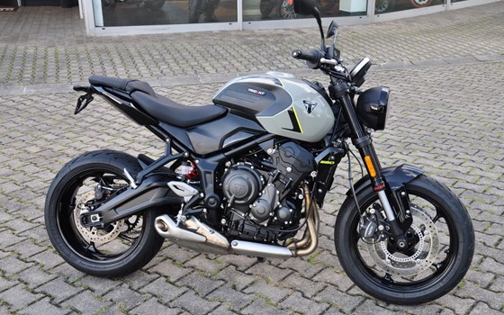 Gebrauchtmotorrad Triumph Trident 660 - Bild 1