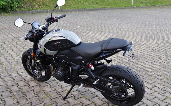 Gebrauchtmotorrad Triumph Trident 660 - Bild 10