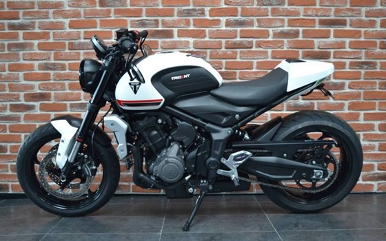 Gebrauchtmotorrad Triumph Trident 660 - Bild 4