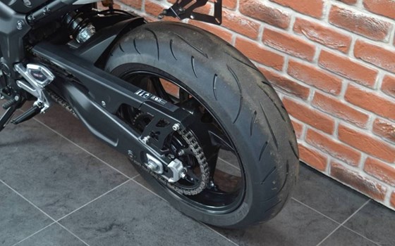 Gebrauchtmotorrad Triumph Trident 660 - Bild 9