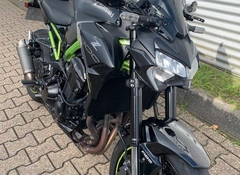 Gebrauchtmotorrad Kawasaki Z900 - Bild 3