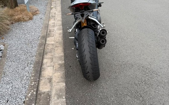 Gebrauchtmotorrad Triumph Speed Triple 1200 RS - Bild 6