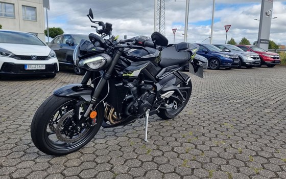 Gebrauchtmotorrad Triumph Street Triple 765 RS - Bild 1