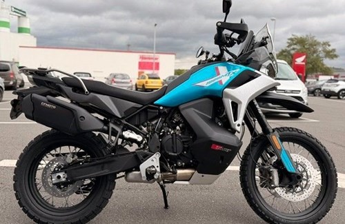 Neumotorrad CFMOTO 1000MT-X
