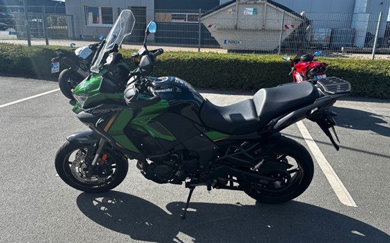 Gebrauchtmotorrad Kawasaki Versys 1100 SE - Bild 4