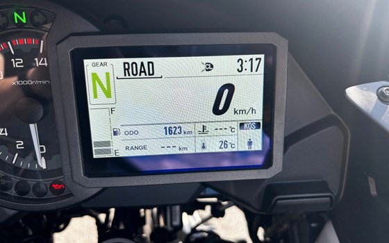 Gebrauchtmotorrad Kawasaki Versys 1100 SE - Bild 9