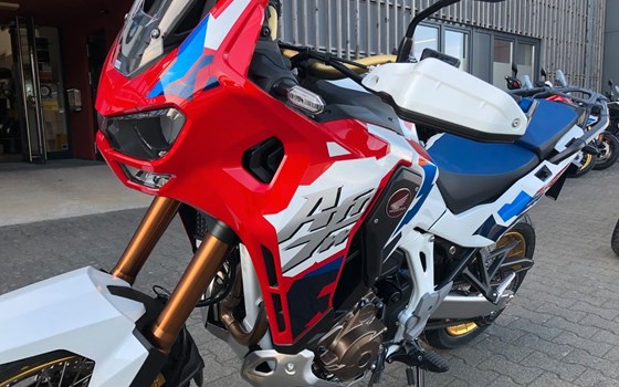 Gebrauchtmotorrad Honda CRF1100L Africa Twin Adventure Sports DCT - Bild 2