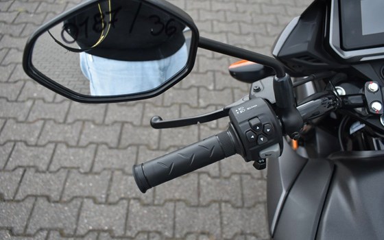 Gebrauchtmotorrad Honda CB125F - Bild 6