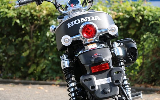 Gebrauchtmotorrad Honda Monkey 125 - Bild 7