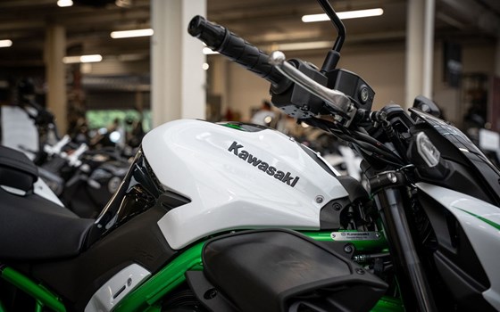 Neufahrzeug Kawasaki Z900 - Bild 18