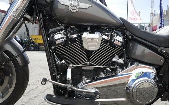Gebrauchtmotorrad Harley-Davidson Softail Fat Boy 114 FLFBS - Bild 10