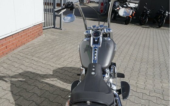 Gebrauchtmotorrad Harley-Davidson Softail Fat Boy 114 FLFBS - Bild 8
