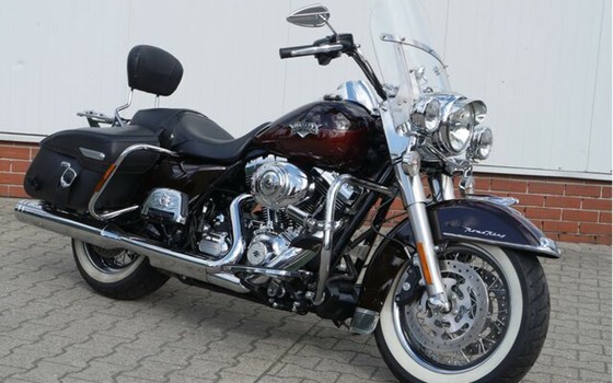Gebrauchtmotorrad Harley-Davidson Road King Classic FLHRC - Bild 2
