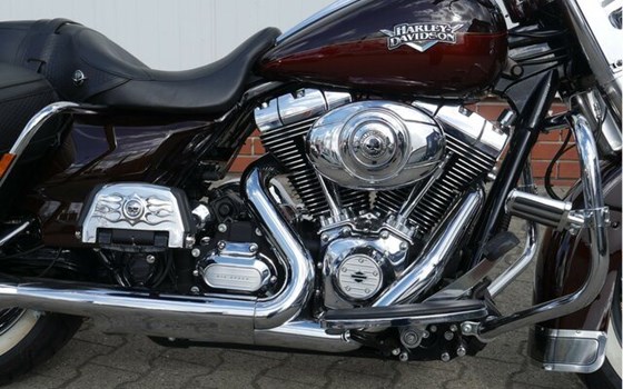 Gebrauchtmotorrad Harley-Davidson Road King Classic FLHRC - Bild 6