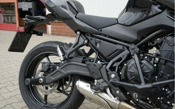 Gebrauchtmotorrad Kawasaki Z650 S - Bild 7