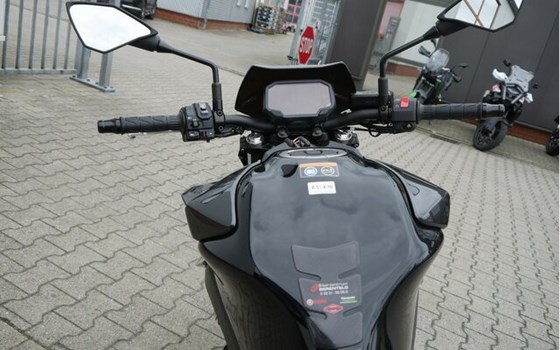 Gebrauchtmotorrad Kawasaki Z650 S - Bild 8