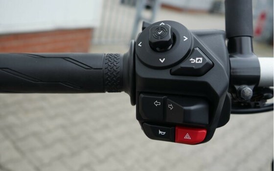 Gebrauchtmotorrad Yamaha MT-07 - Bild 12