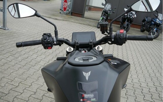 Gebrauchtmotorrad Yamaha MT-09 - Bild 8