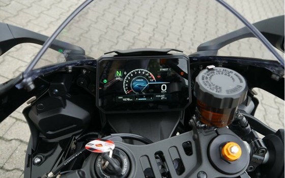Gebrauchtmotorrad Yamaha R7 - Bild 11