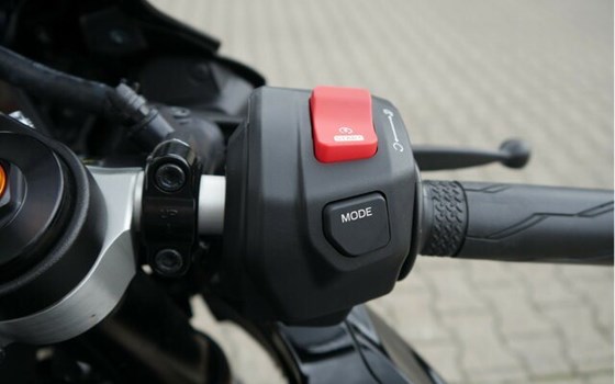 Gebrauchtmotorrad Yamaha R7 - Bild 13