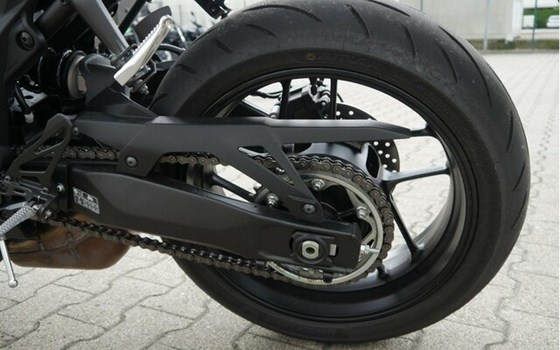 Gebrauchtmotorrad Yamaha R7 - Bild 8