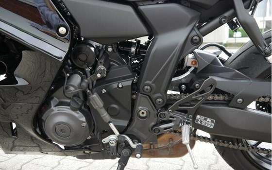 Gebrauchtmotorrad Yamaha R7 - Bild 9