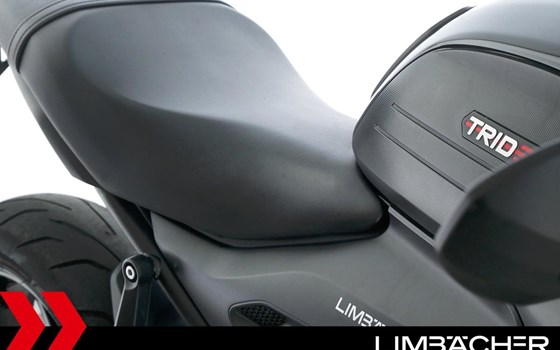Gebrauchtmotorrad Triumph Trident 660 - Bild 19