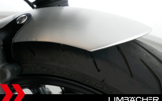 Gebrauchtmotorrad Triumph Speed Twin 1200 - Bild 18