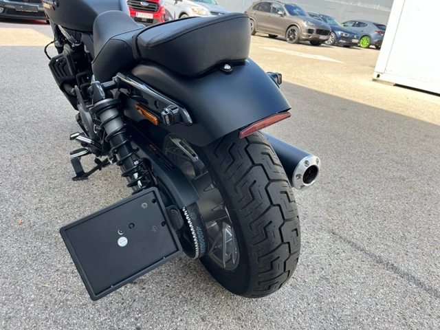 Harley-Davidson Nightster Special (schwarz) - Bild 11