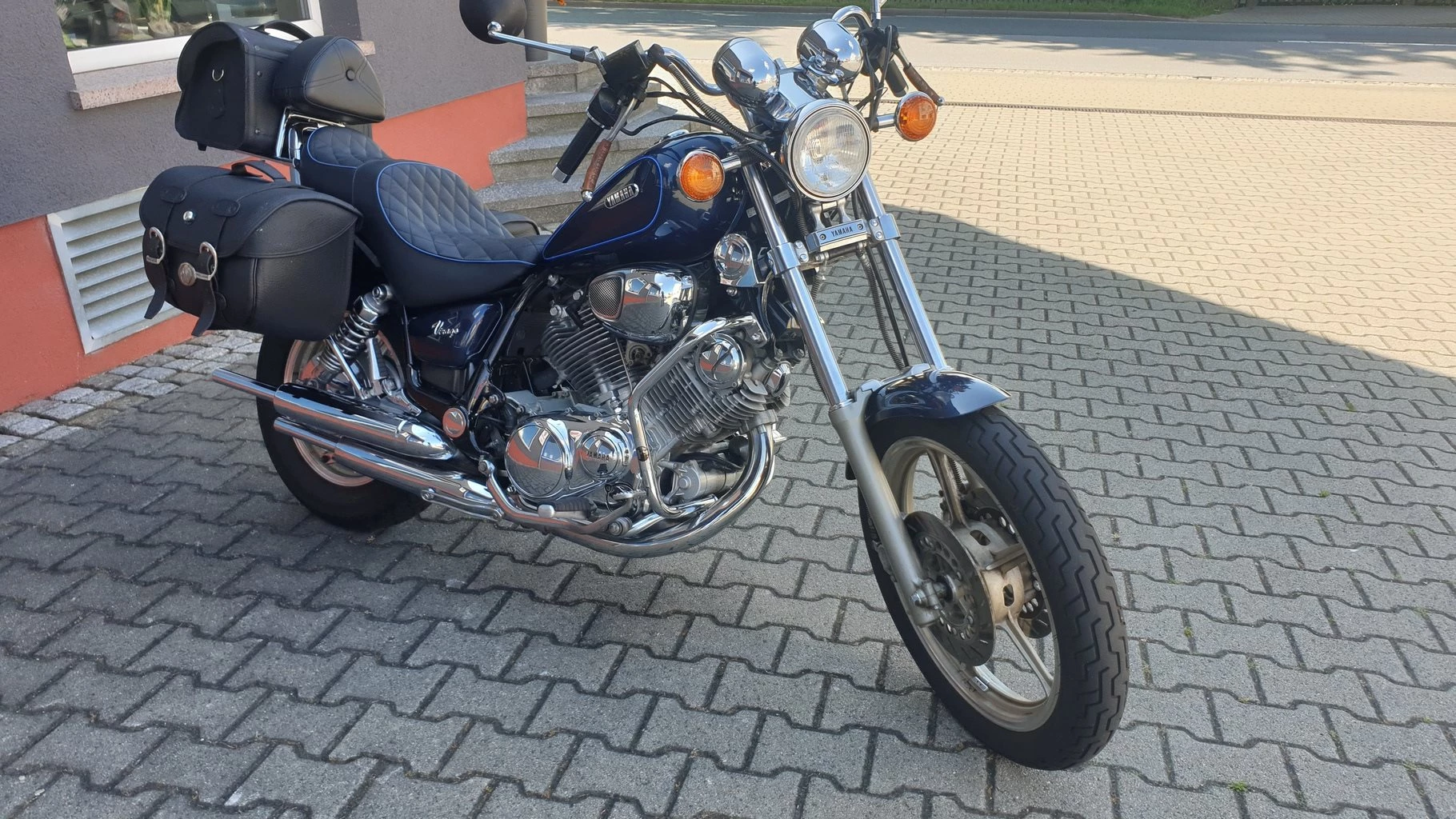 Yamaha XV 750 Virago