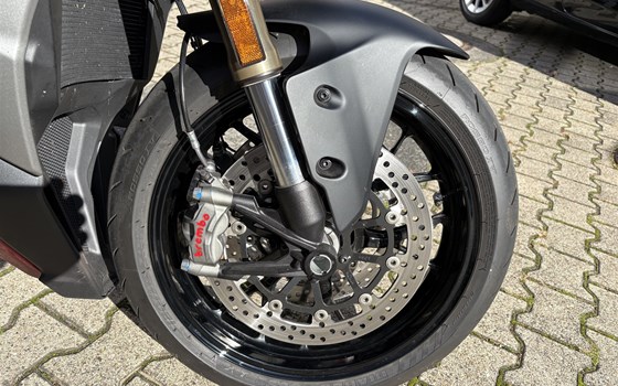 Gebrauchtmotorrad Ducati Streetfighter V2 - Bild 12