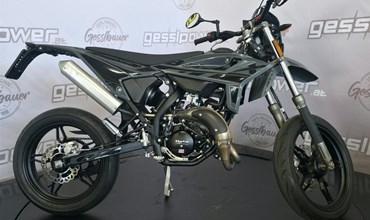 Beta RR Motard 2T 50 X special edition