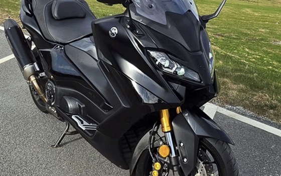 Gebrauchtmotorrad Yamaha TMAX 560 - Bild 2