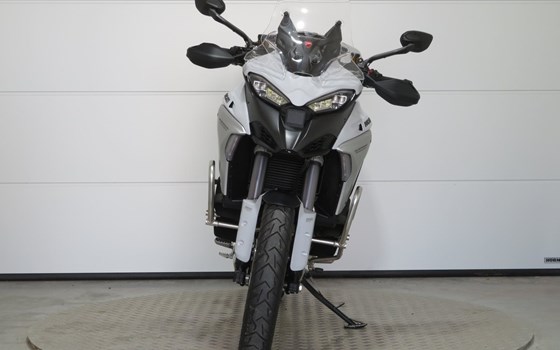 Gebrauchtmotorrad Ducati Multistrada V4 S - Bild 2