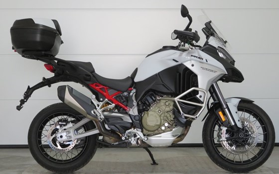 Gebrauchtmotorrad Ducati Multistrada V4 S - Bild 8