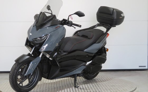 Gebrauchtmotorrad Yamaha XMAX 300 Tech MAX - Bild 3