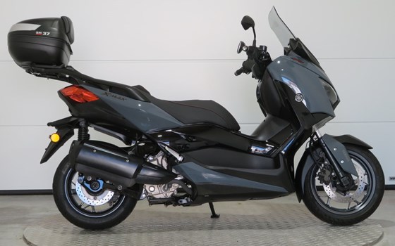 Gebrauchtmotorrad Yamaha XMAX 300 Tech MAX - Bild 8