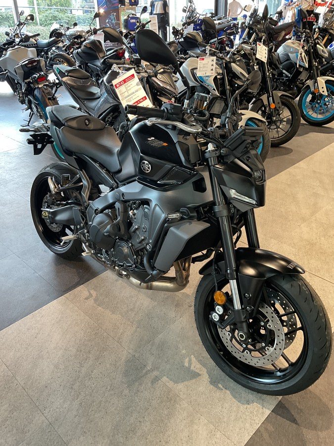 Yamaha MT-09 Y-AMT 35kW