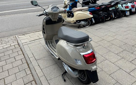Neufahrzeug Vespa GTS 310 - Bild 7