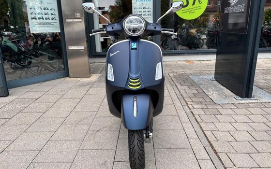 Neufahrzeug Vespa GTS 310 SuperTech - Bild 2