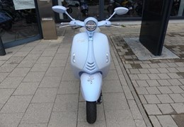 Neumotorrad Vespa 946 Snake